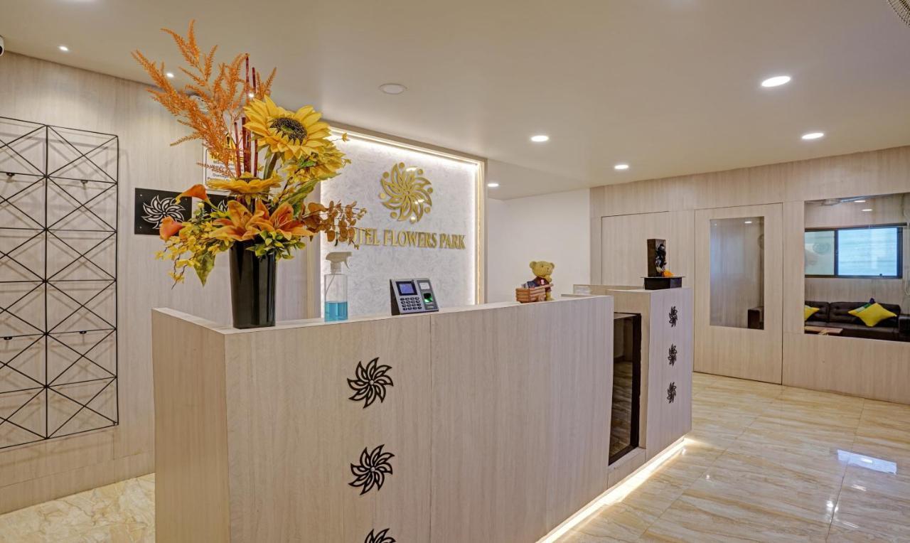 Itsy Hotels Flowers Park Nashik Exteriör bild