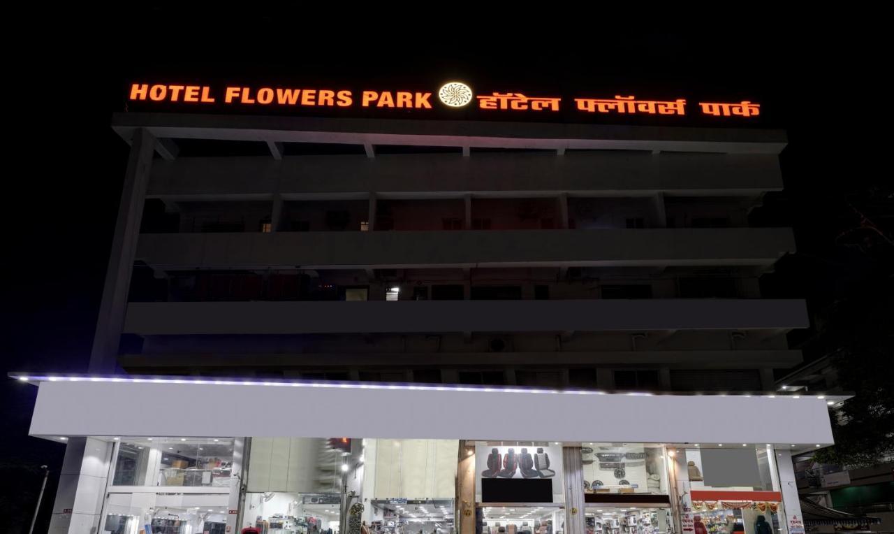 Itsy Hotels Flowers Park Nashik Exteriör bild