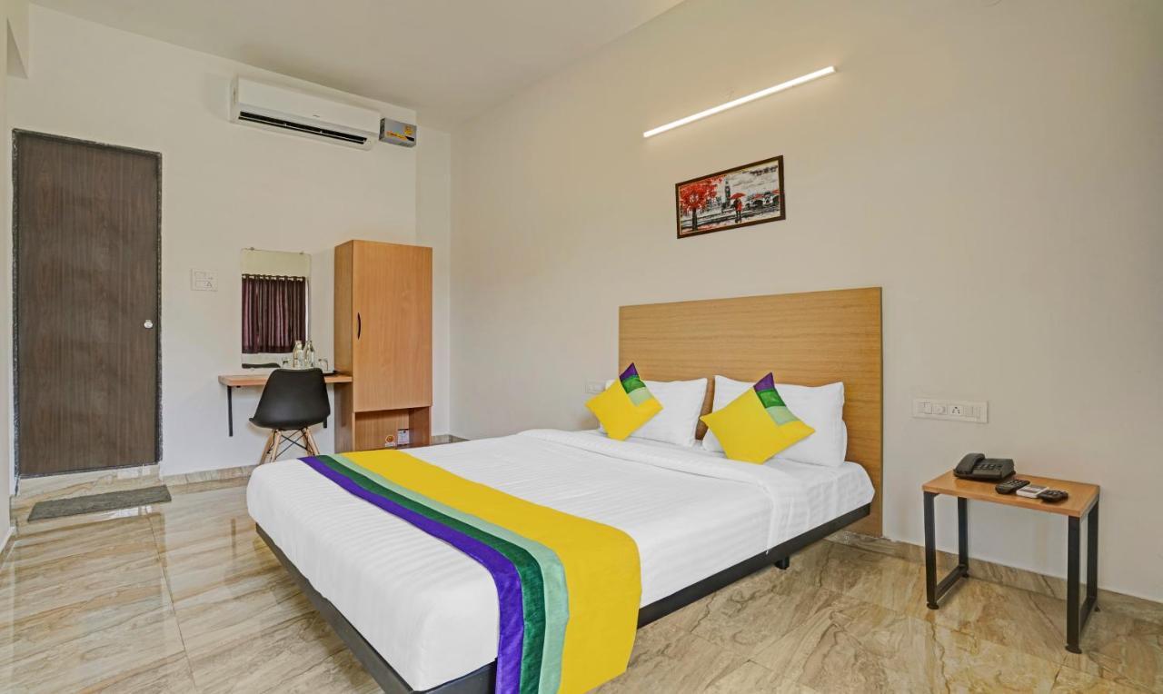 Itsy Hotels Flowers Park Nashik Exteriör bild