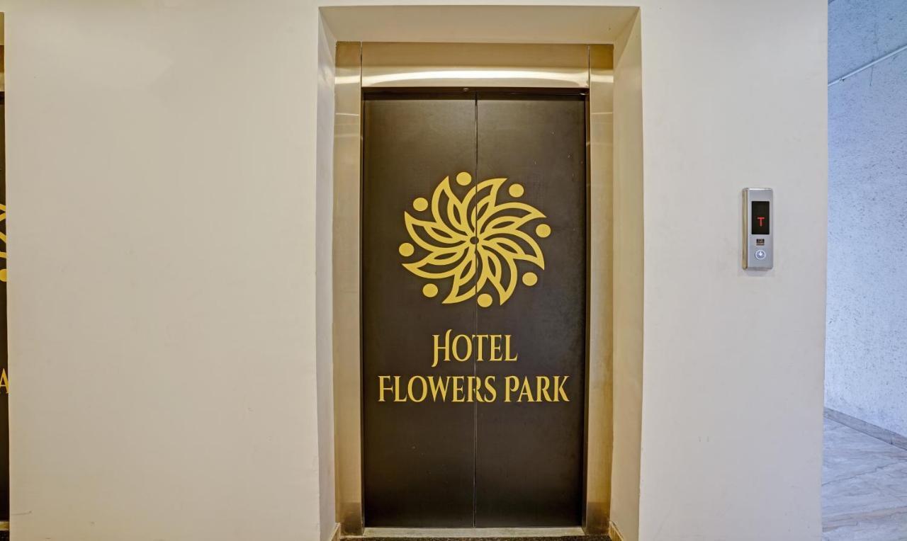 Itsy Hotels Flowers Park Nashik Exteriör bild